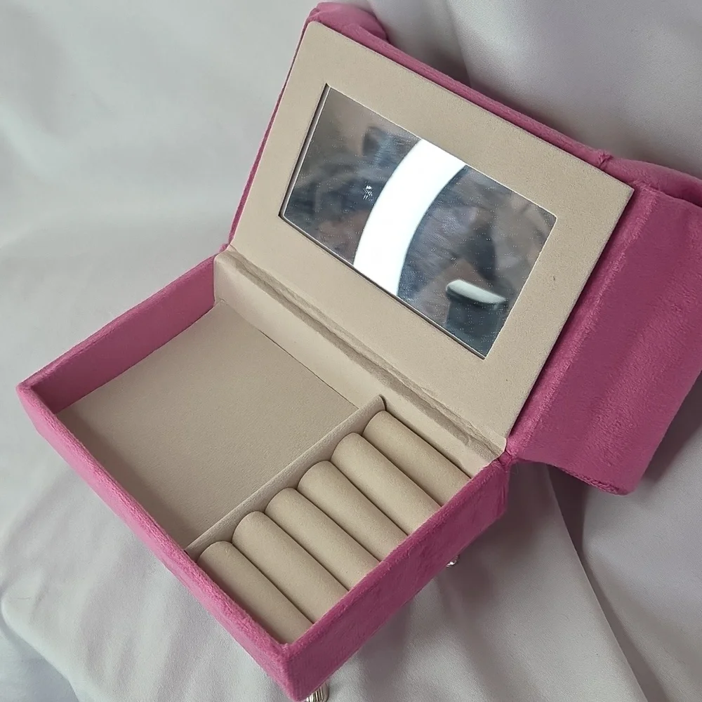 Pink Velvet Jewelry Box Couch Can Be Dolls Sofa Like New